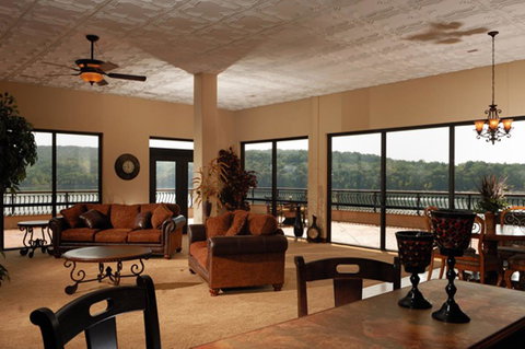 D'Monaco Resort - Bet 4u 38