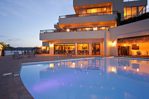 D'Monaco Resort - Bet 4u 13