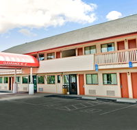 Days Inn by Wyndham Independence