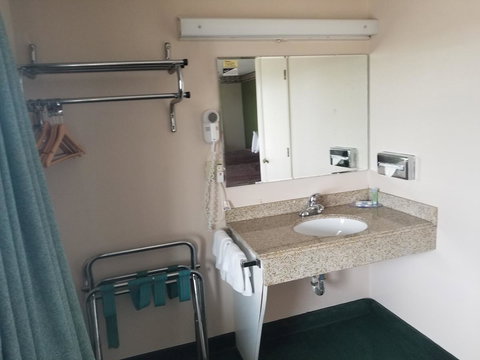 Eldon Inn - Click Find 6