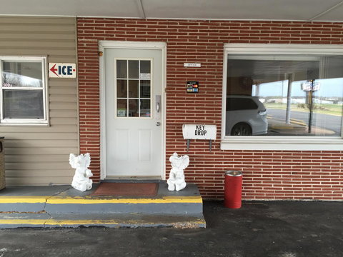 Eldon Inn - Click Find 29