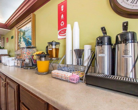 Econo Lodge Dexter - Bet 4u 21