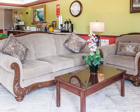 Econo Lodge Dexter - Bet 4u 20