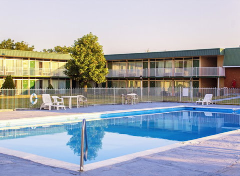 Days Inn By Wyndham Lebanon - Bet 4u 1