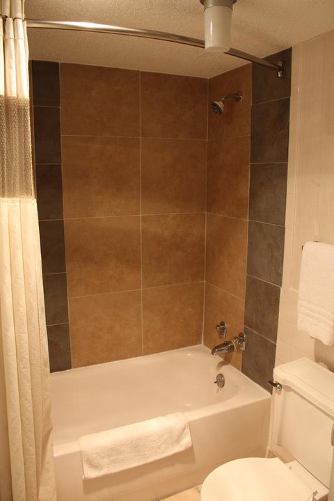 Days Inn By Wyndham Lebanon - Bet 4u 2