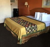 Country Hearth Inn-Hannibal