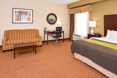 Comfort Inn And Suites Joplin - Bridge Guide 7