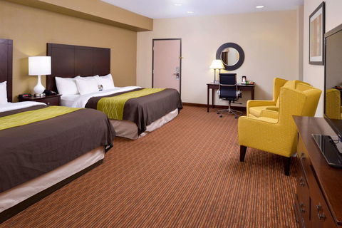 Comfort Inn And Suites Joplin - Bridge Guide 30