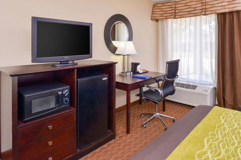 Comfort Inn And Suites Joplin - Bridge Guide 12