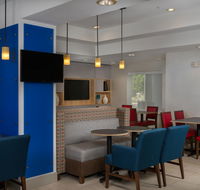 Holiday Inn Express Independence - Kansas City