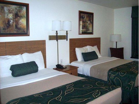 Baymont By Wyndham Dexter - Bet 4u 5