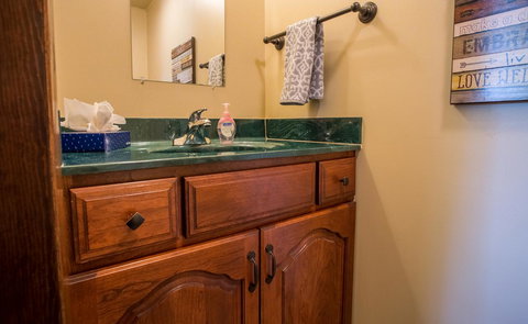 Ozarks Outdoor Legacy Home - Bet 4u 22