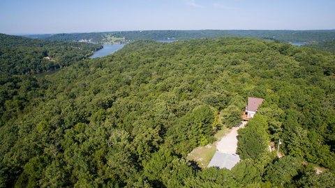 Ozarks Outdoor Legacy Home - Bet 4u 6