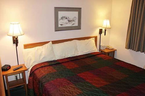 Colstrip Inn & Suites - Bet 4u 11