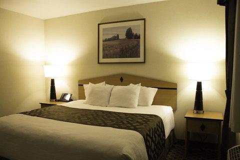 Crystal Inn Hotel & Suites - Great Falls - Bet 4u 8