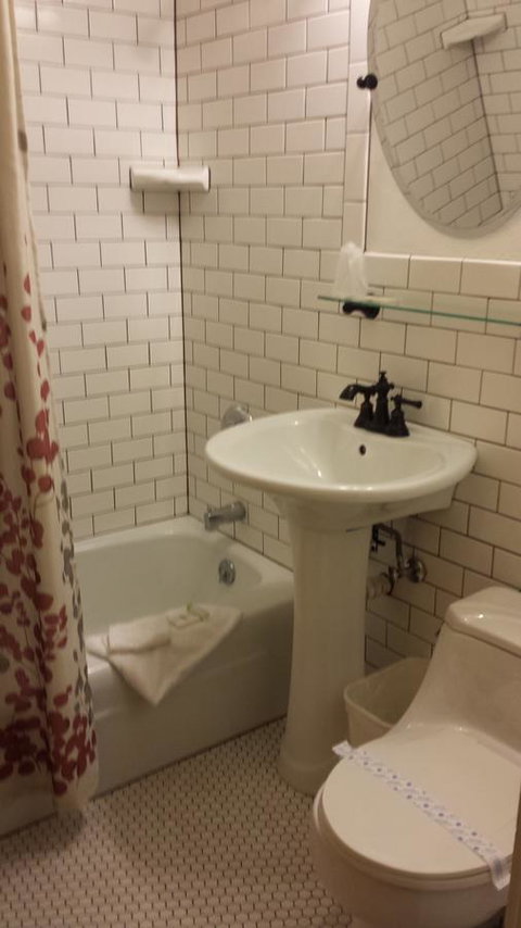 Three Forks Lewis & Clark Motel - Bet 4u 5