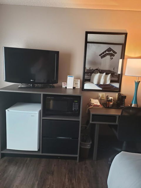 Super 8 By Wyndham North Platte - Bet 4u 7