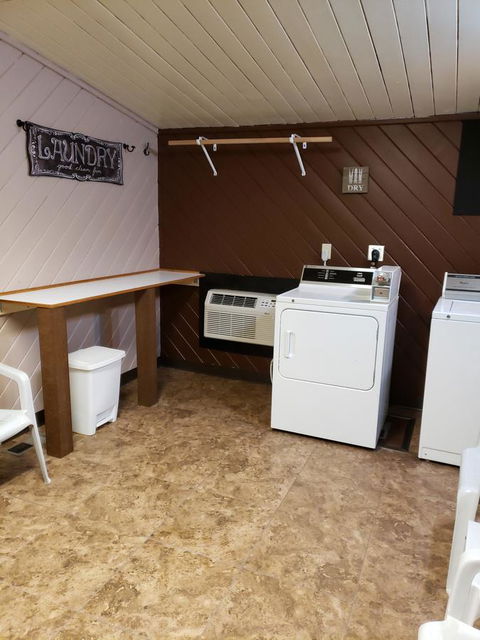 Super 8 By Wyndham North Platte - Bet 4u 1