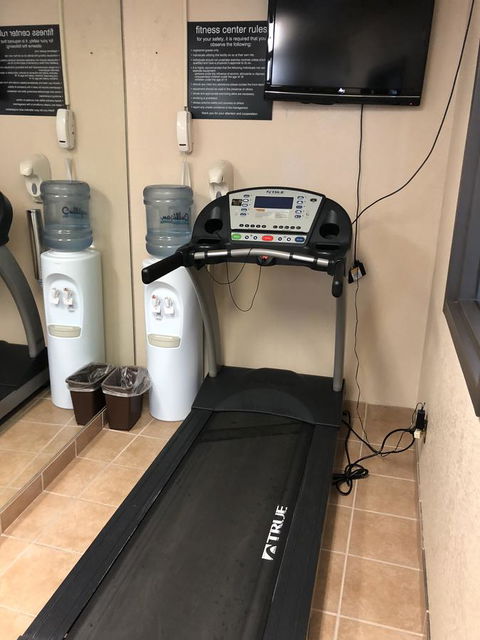 Super 8 By Wyndham North Platte - Bet 4u 35