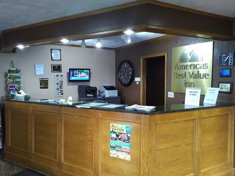 Americas Best Value Palmer Inn - Click Find 7