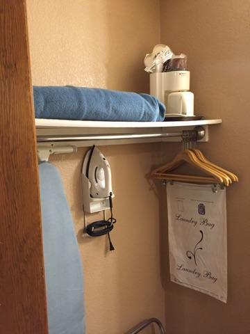 Americas Best Value Palmer Inn - Click Find 4