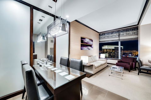 Jet Luxury At The Vdara - Click Find 5