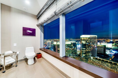 Jet Luxury At The Vdara - Click Find 10