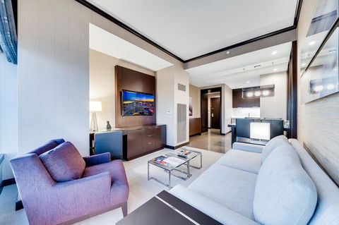 Jet Luxury At The Vdara - Click Find 23
