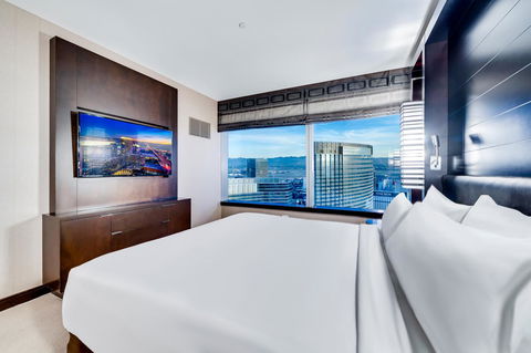 Jet Luxury At The Vdara - Click Find 20
