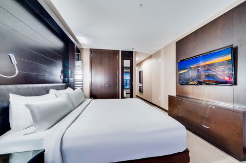 Jet Luxury At The Vdara - Click Find 16