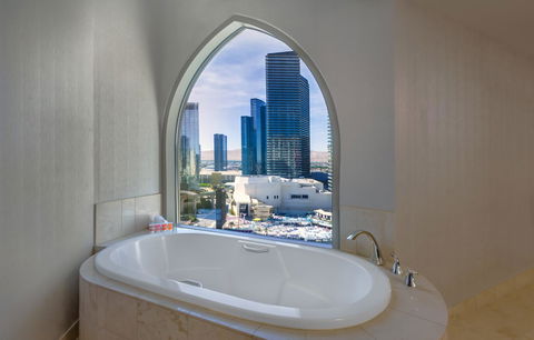 Planet Hollywood Resort & Casino - Lavinia 15