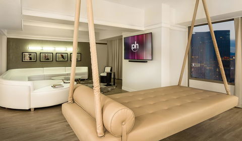 Planet Hollywood Resort & Casino - Lavinia 12