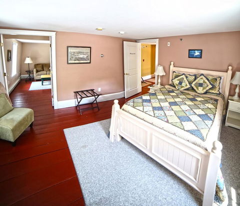 Ballard House Inn - Bet 4u 32