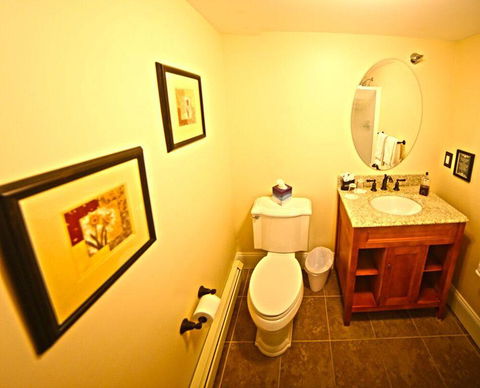 Ballard House Inn - Bet 4u 14