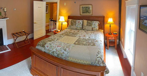 Ballard House Inn - Bet 4u 27