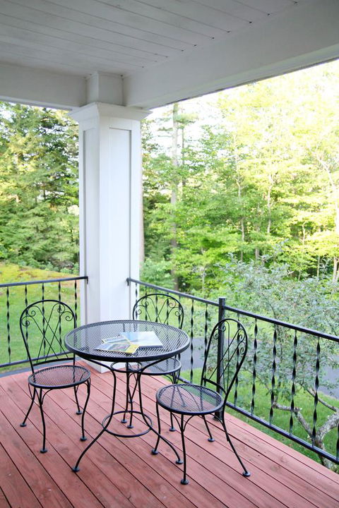 Storybook Inn & Suites - Bet 4u 27