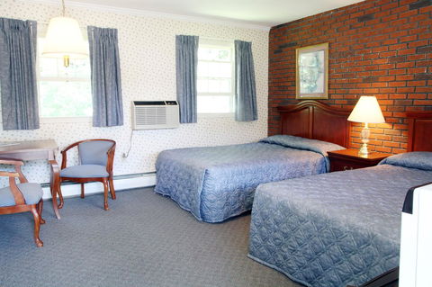 Storybook Inn & Suites - Bet 4u 33