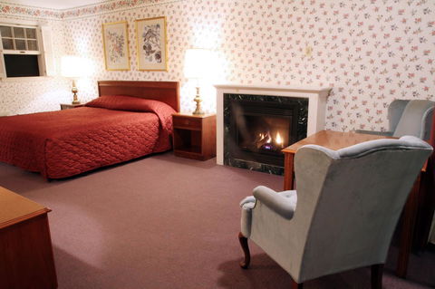 Storybook Inn & Suites - Bet 4u 18