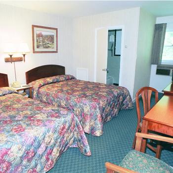Hill-Brook Motel - Click Find 1