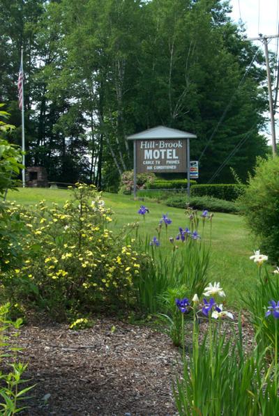 Hill-Brook Motel - Click Find 0