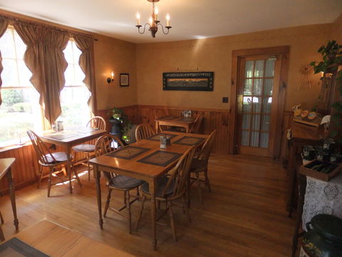 Covered Bridge House - Bet 4u 13