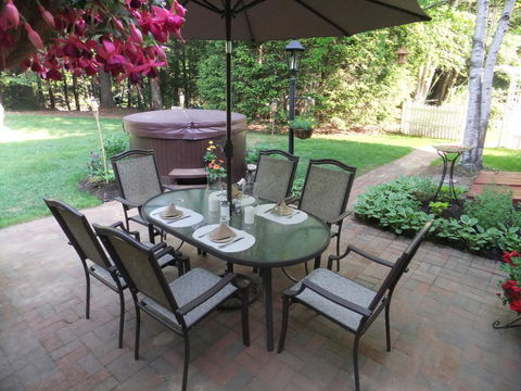 Covered Bridge House - Bet 4u 6