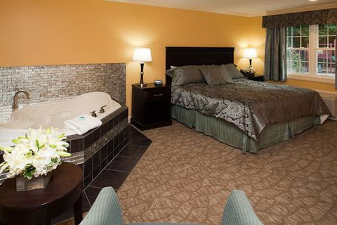 Golden Apple Inn - Bet 4u 16