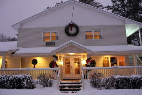 Golden Apple Inn - Bet 4u 21