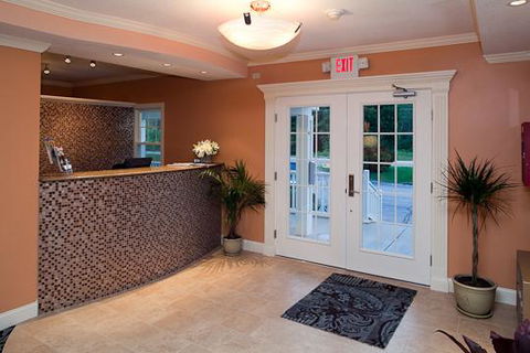 Golden Apple Inn - Bet 4u 9