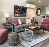 Beautiful Downtown Wolfeboro Apartment
