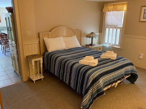 4 Lower Broad Bay - Bet 4u 12