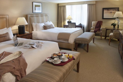 Lambertville Station Inn - Bet 4u 1