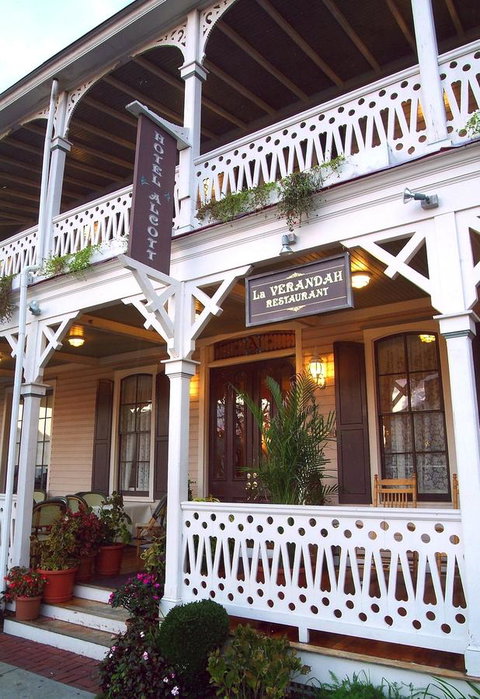 The Hotel Alcott - Bet 4u 20