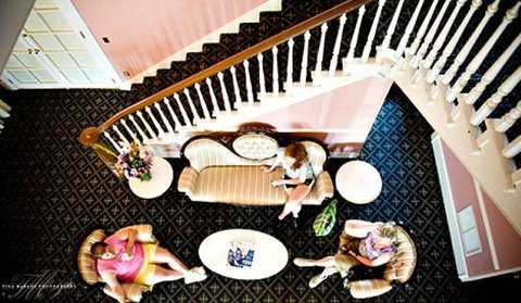 The Hotel Alcott - Bet 4u 11